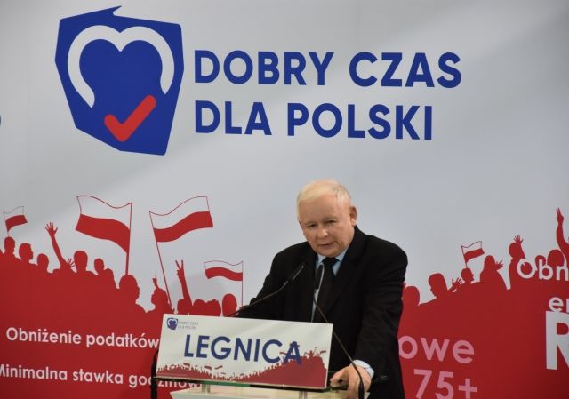 Zvolte mě a Polsku bude dobře... Jaroslaw Kaczyński se prosliboval k dalšímu volebnímu vítězství. | Foto: ČTK/ZUMA/Piotr Twardysko-Wierzbicki