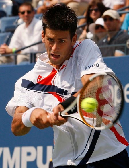 Srb Novak Djokovič během semifinálového zápasu US Open proti Davidu Ferrerovi ze Španělska. | Foto: Reuters