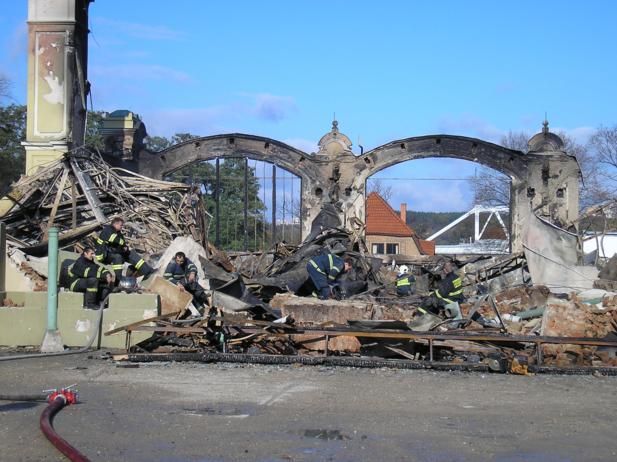 Vedle relativně menších škod od domácích spotřebičů řeší ale tuzemské pojišťovny také rozsáhlé škody na komerčních nemovitostech. | Foto: ČPP