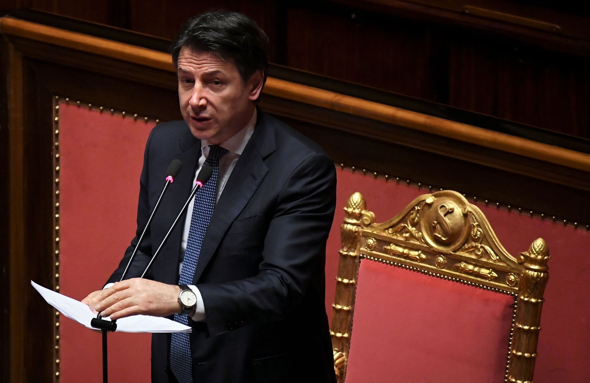 Italský premiere Conte oznámil demisi.  Doufá, e bude sestavovat i novou vládu