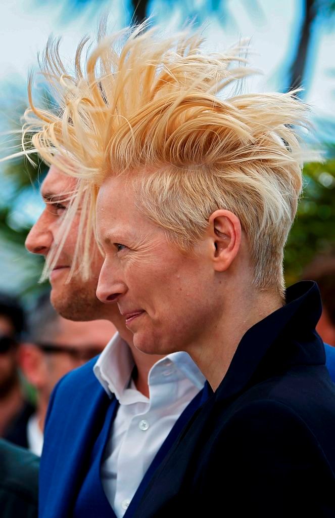 Partnerem Tildy Swinton je upír Adam v podání Toma Hiddlestona. | Foto: Reuters