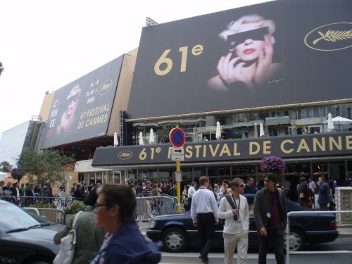 Cannes: Palais - festivalové centrum | Foto: Irena Hejdová