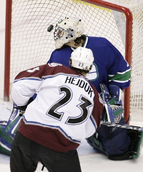 ... Milan Hejduk 1020. Kdo následuje? | Foto: Reuters