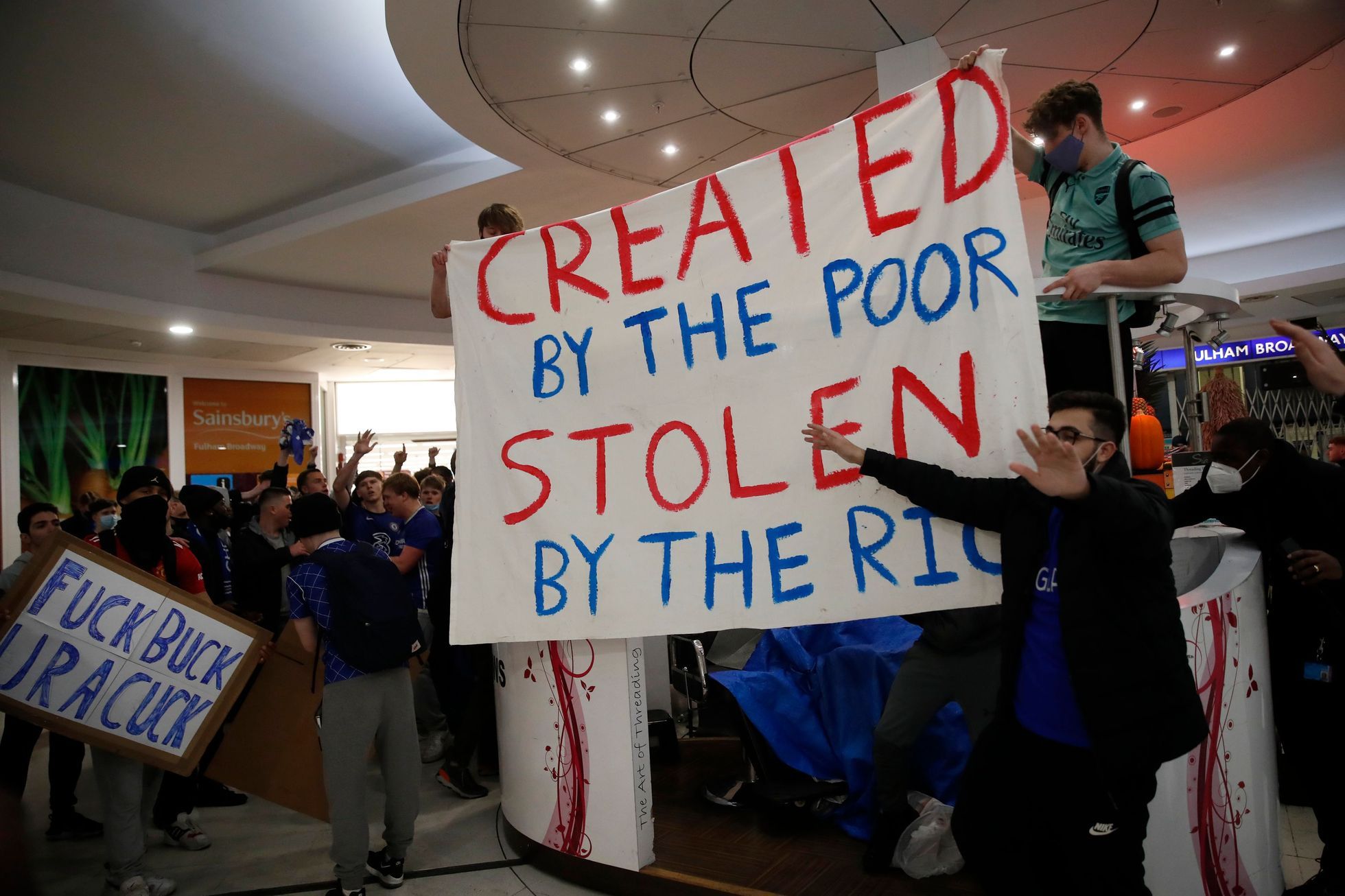 Krach superligy. Anglické kluby ji opouštějí, Barcelona si nechala zadní vrátka