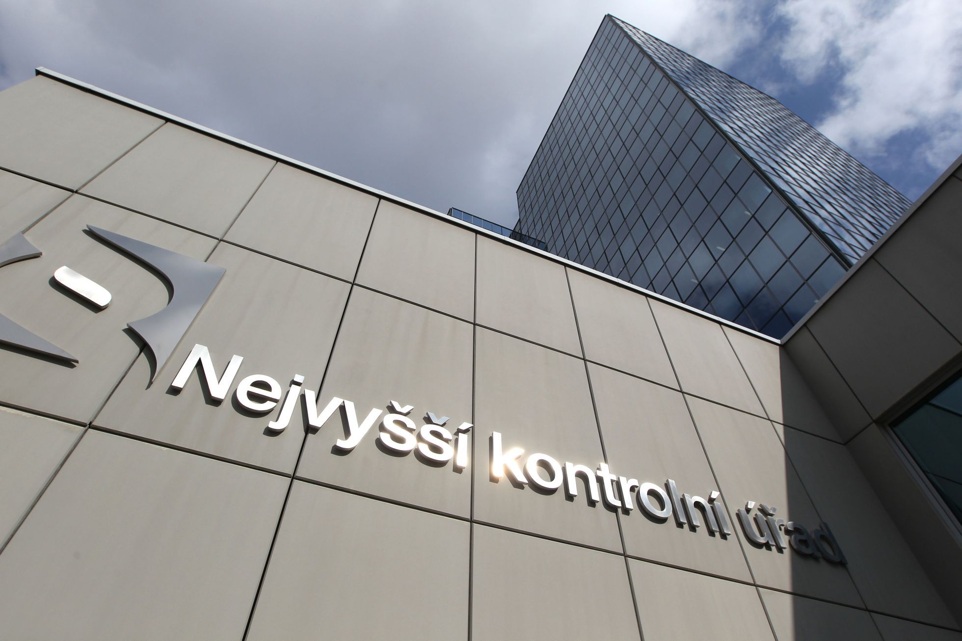 manchester datovací agentura