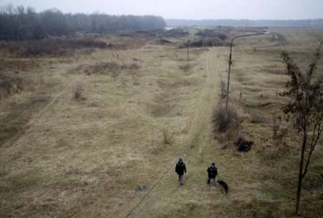 Hraniční přechod Albita mezi Rumunskem a Moldavskem. | Foto: Reuters