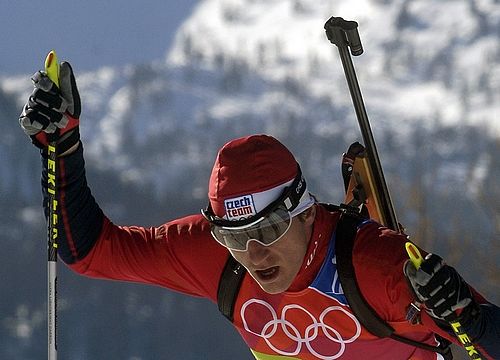 Český reprezentant Zdeněk Vítek v olympijském závodě biatlonistů na 20 kilometrů. | Foto: ČTK