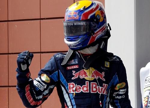 Mark Webber se raduje z pole-position | Foto: Sport