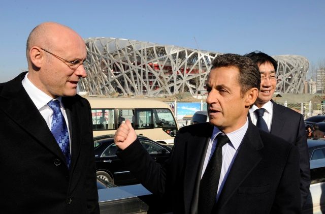 Olympijský stadion si při své návštěvě Číny prohlédl také francouzský prezident Nicolas Sarkozy | Foto: Reuters