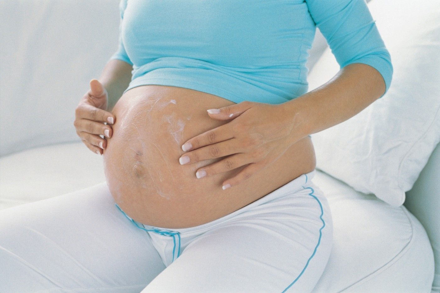 Почему при беременности много