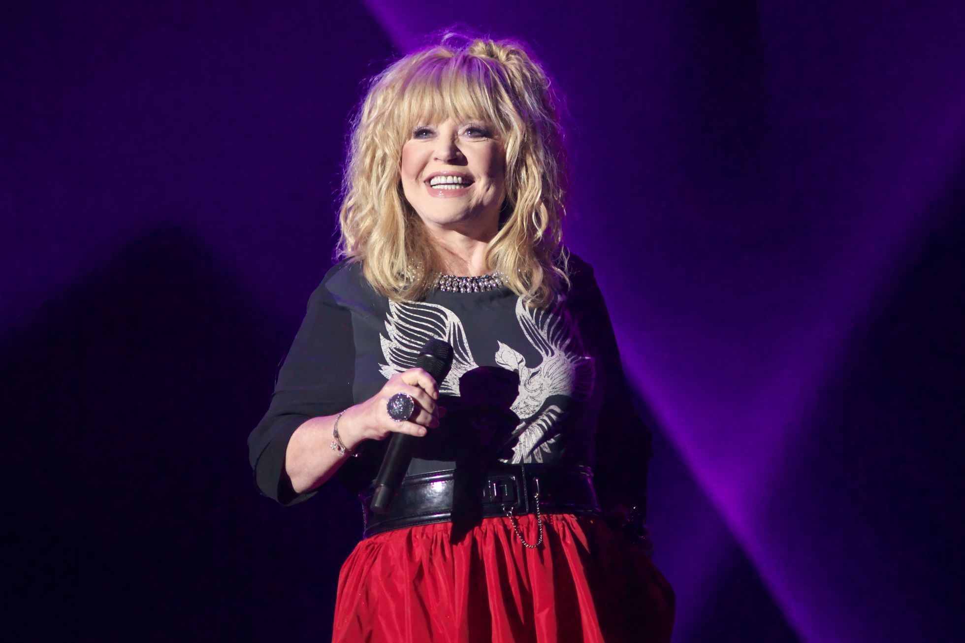 Proč je ruský popík tak spřízněn s mocí? A co "neposlušná" první dáma Pugačovová?