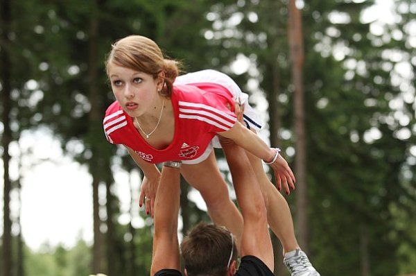 Jsou statečné, bojovné a i půvabné. | Foto: Zuzana Hronová, http://ladies-skijumping.com