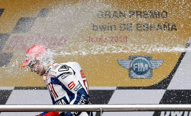 Ve třídě Moto GP kraloval Jorge Lorenzo. | Foto: Reuters