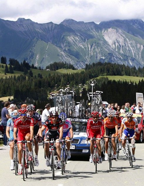 Peloton při patnácté etapě | Foto: Sport