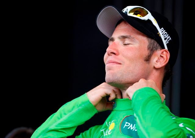 Mark Cavendish v zeleném trikotu pro nejlepšího spurtéra letošní Tour. | Foto: Reuters