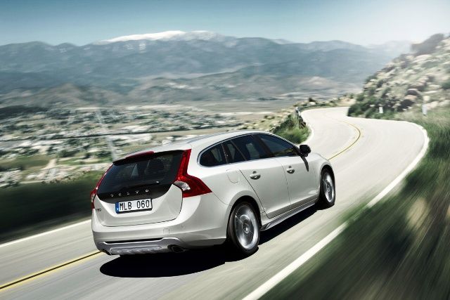 O Volvu V 60 automobilka nehovoří jako o kombíku, ale spíše o kupé. | Foto: Volvo