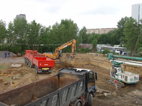 Květen 2007: Stavba v Praze začíná. | Foto: MIlan Řípa