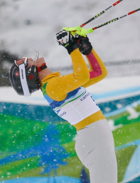 Maria Rieschová se raduje ze zlaté medaile | Foto: Reuters