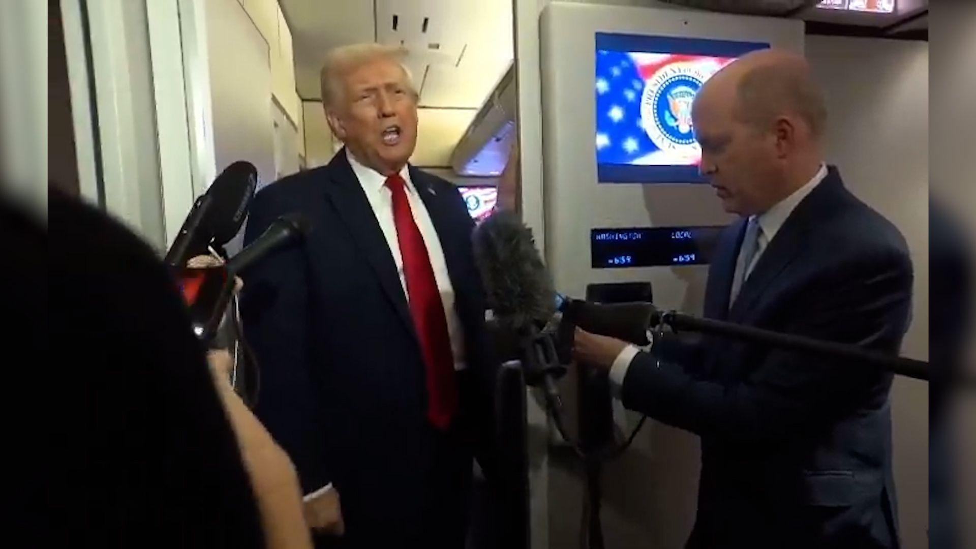 Za koho kope Trumpův vyslanec. Radil Putinovu poradci, uniklé odposlechy šokují