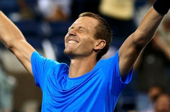 5. BERDYCH TOUŽÍ PO FINÁLE - V Cincinnati porazil Murrayho a jeho sebevědomí je velmi vysoko. Berdych došel loni na US Open do semifinále a letos by chtěl podobný úspěch zopakovat. Může dojít až do finále? Klidně ano, protože mu nahrává poměrně příznivý los. Nutně však musí porazit aspoň jednoho ze tří současných fenoménů (Djokovič, Nadal, Murray). | Foto: Reuters