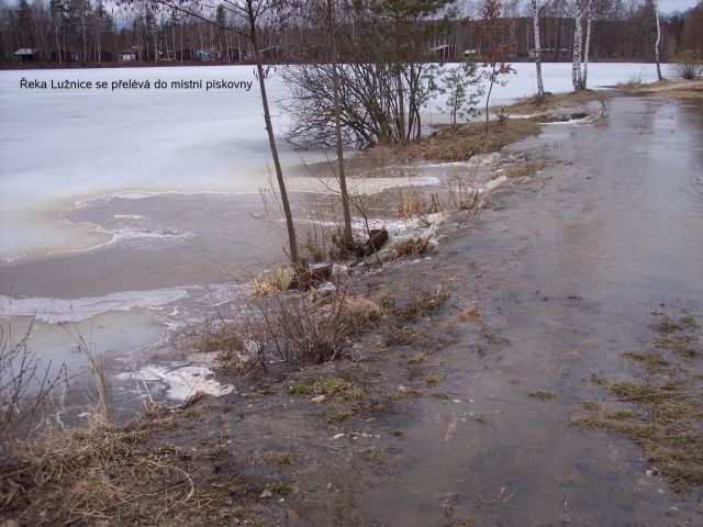 Pískovna u Roudné u Soběslavi. | Foto: Alena Kubíčková