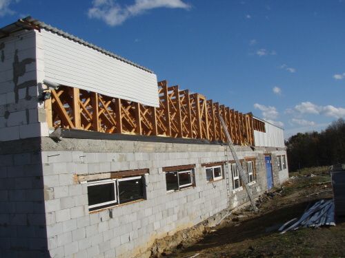 "Hasiči se střídali s týmem rychlé lékařské pomoci v jeho oživování, ale přes jejich snahu muž zraněním," uvedl Kůdela. | Foto: HZS Moravskoslezského kraje