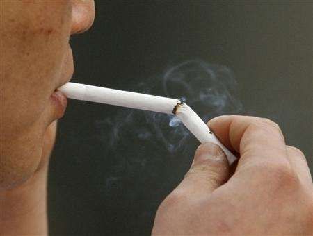 Cigarety už možná brzy budou zdravé. | Foto: Reuters