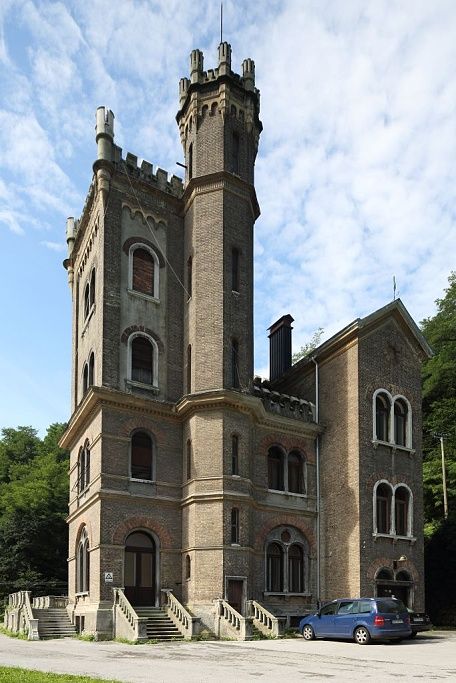 Hrastnik  - Vila Seppi, arch. Leonardo Fontenutti, Antonio Melan, 1892-1894, 1896 | Foto: FOIBOS