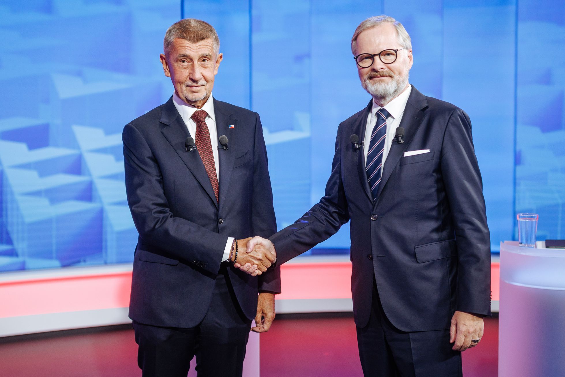 Budoucí opozice vítá Babišovo oznámení, naplnění podle nich je nutné kontrolovat