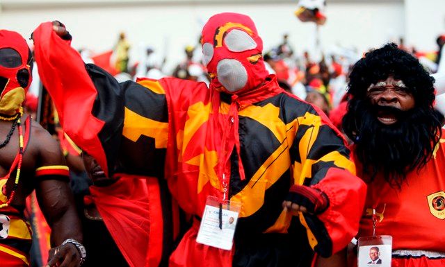 Fanoušci Angoly. | Foto: Reuters