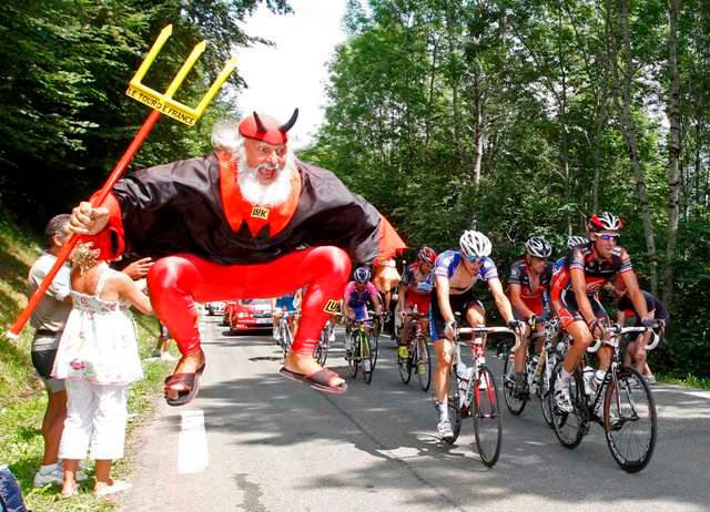 Talisman Tour de France posledních sedmnácti let, Dieter "ďábel" Senft. | Foto: Reuters