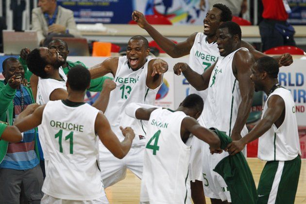 Radost basketbalistů Nigérie | Foto: Reuters