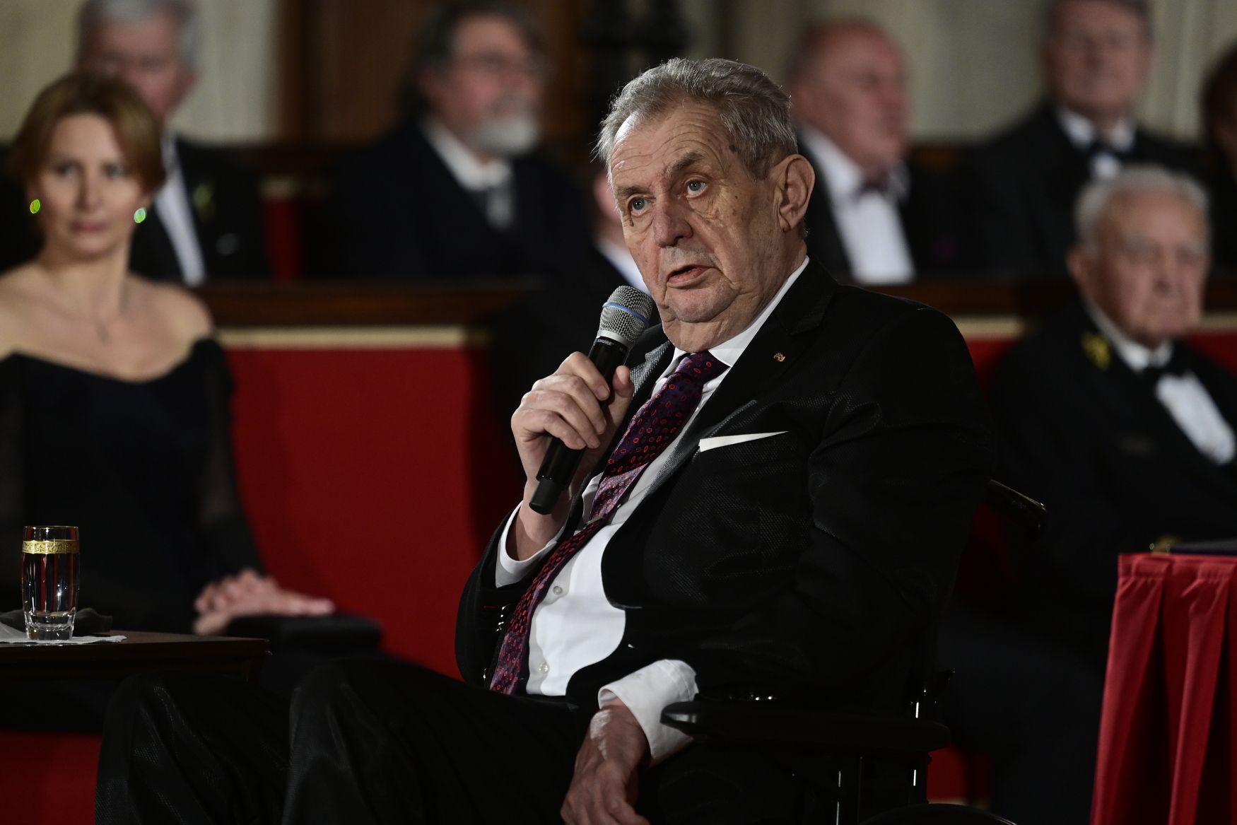 Zeman will honor anti-Nazi resistance fighter Mašín, but his daughter will receive no award