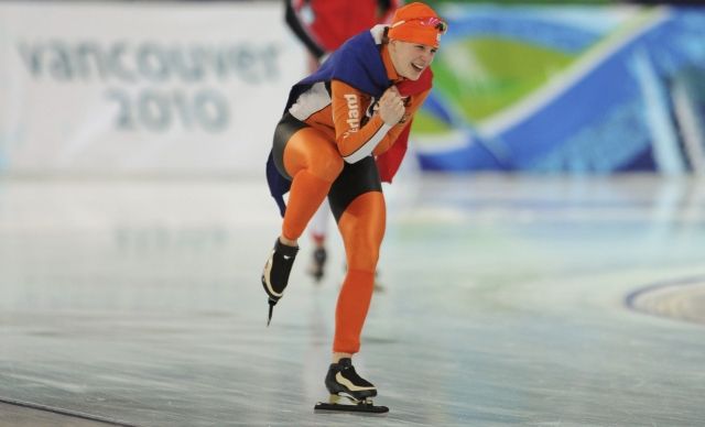 Vítězka závodu na 1500 metrů Ireene Wüstová. | Foto: Reuters