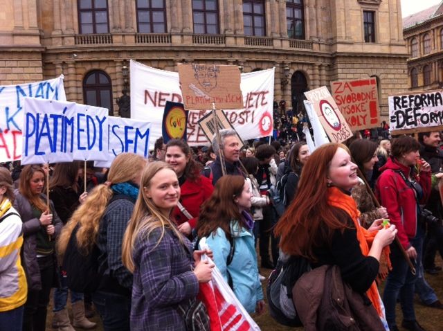 ... místo děkanů a rektorů manažeři a místo studentů klienti. | Foto: Jakub Geier