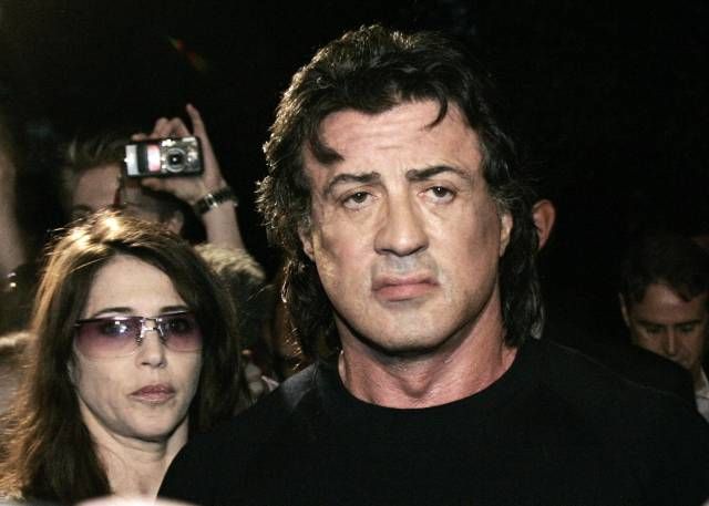 Herec Sylvester Stallone na australské premiéře dalšího pokračování filmu o boxerovi Rockym. | Foto: Reuters