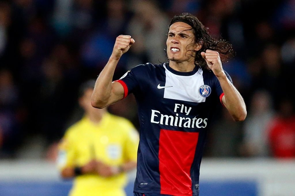 PSG pomohla k výhře nafilmovaná penalta Cavaniho - Aktuálně.cz