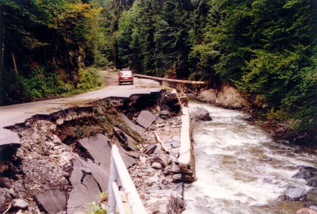 Povodeň na Rychnovsku 1998. | Foto: Hasiči Královéhradecký kraj