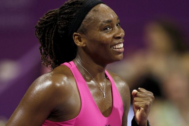 Venus si zas poradila s někdejší světovou jedničkou Jelenou Jankovičovou. | Foto: Reuters