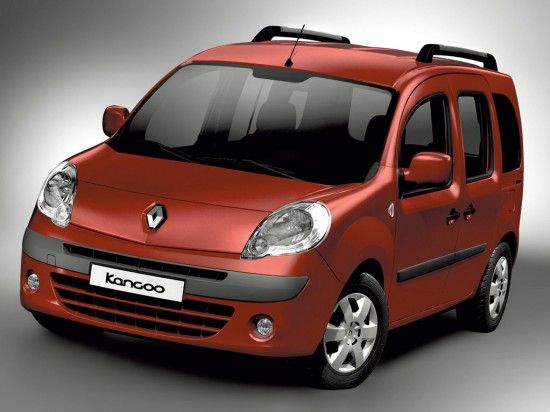 Renault Kangoo si v žebříčku spolehlivosti nevede dobře ani v současné, ani v minulé generaci. Problémy mívá s vůlí v řízení, světly i účinností brzd. | Foto: Renault