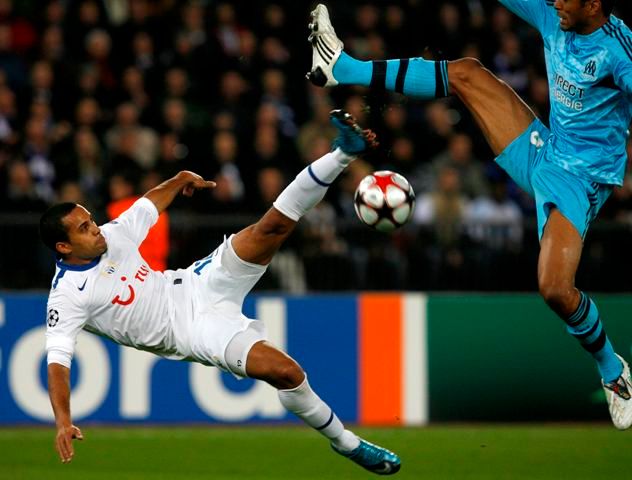 Curych ve svém zápase podlehl Marseille 0:1. | Foto: Reuters