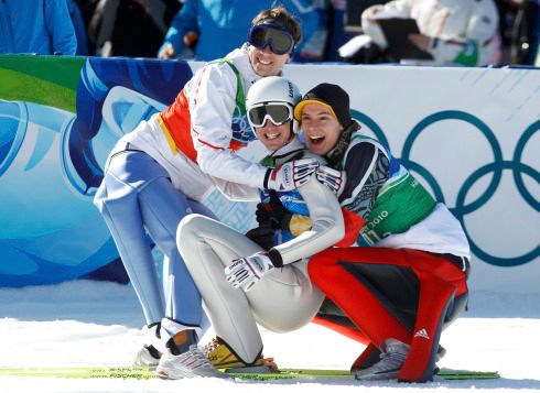 Němci se radují ze stříbrné medaile | Foto: Reuters