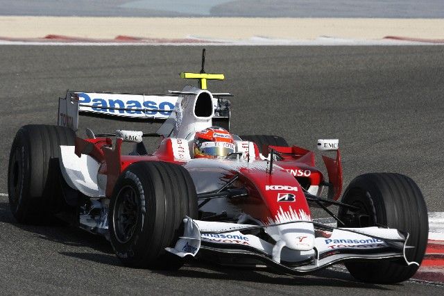 Jarno Trulli v monopostu Toyota pro rok 2008. | Foto: Reuters