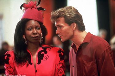 V romantickém snímku Duch hrál po boku Whoopi Goldberg | Foto: archiv