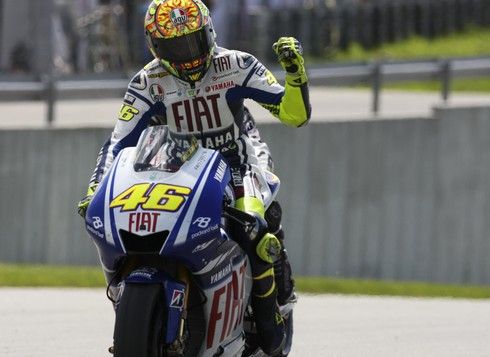 Ital Valentino Rossi slaví vítězství v GP Německa | Foto: Sport