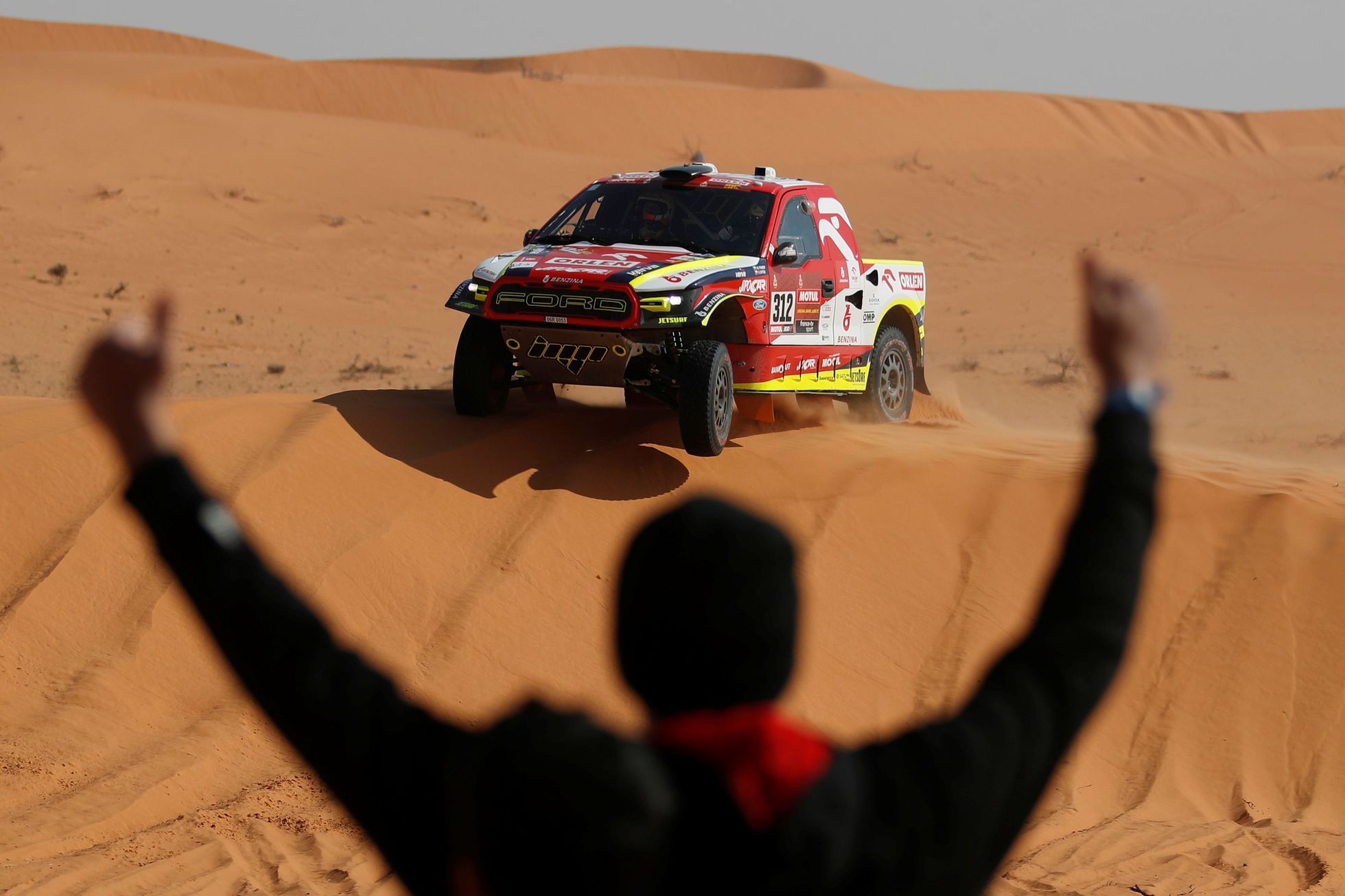 Prokop chute à la sixième place à Dakar, Loprais reste cinquième après la deuxième étape