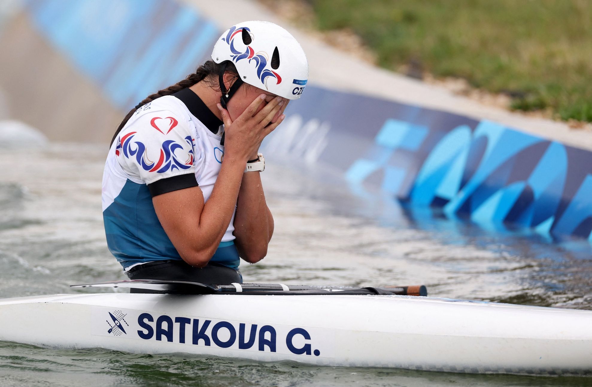 Czech Canoe Disappointment: No Medals at [Event Name]