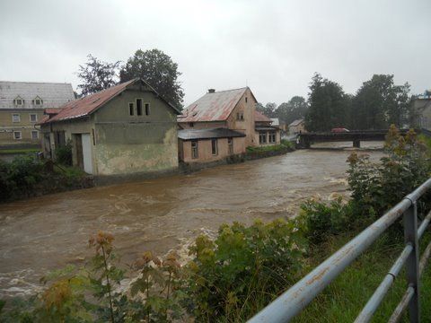 Stav řeky Smědá v obci Raspenava. | Foto: Lenka Horáková