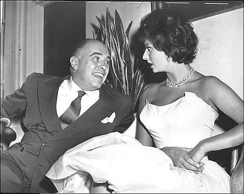 Sophia Lorenová a Carlo Ponti. | Foto: Aktuálně.cz