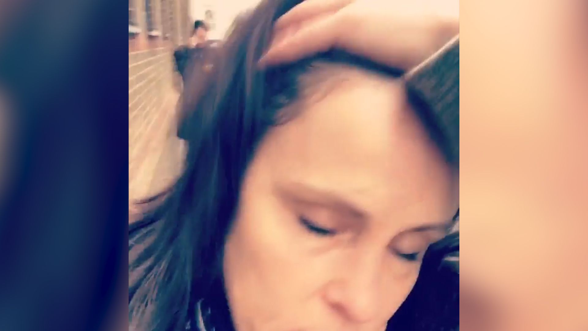 Drsné záběry životní zkoušky. Žena přišla o jazyk, musela se znovu učit mluvit - Aktuálně.cz